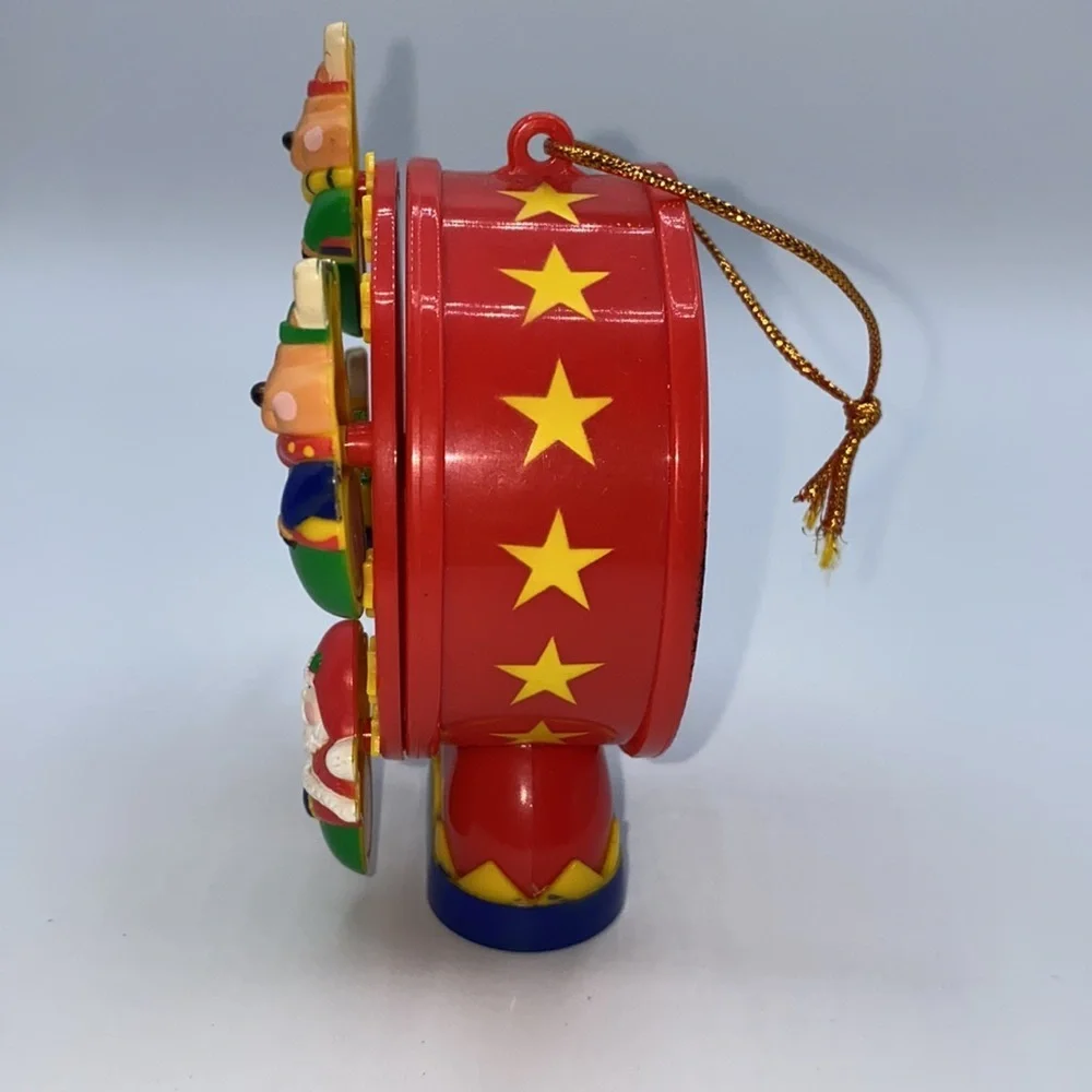 Avon Santa’s Ferris Wheel Christmas Musical Ornament